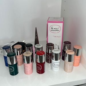 Le mini macron gel nail led kit with 12 colours